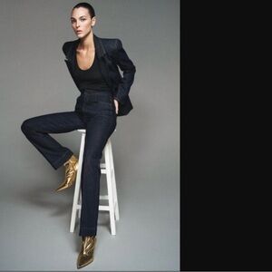 NWT ZARA HIGH RISE BOOTCUT ZW COLLECTION JEANS. Size USA 6/ EUR 38